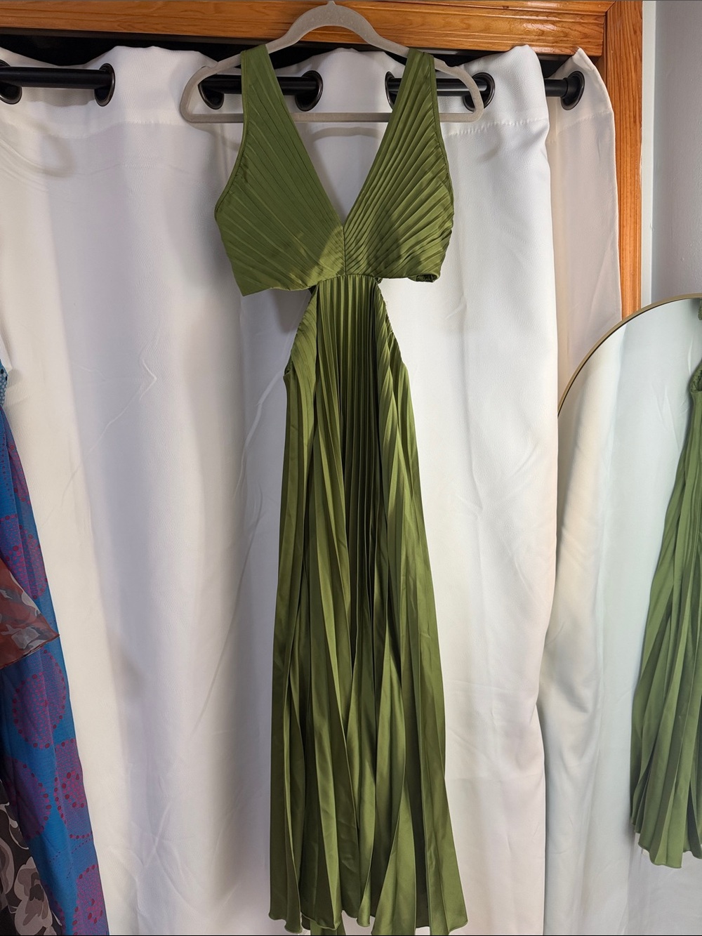 Abercrombie & Fitch Olive Green Pleated Cutout Maxi Dress